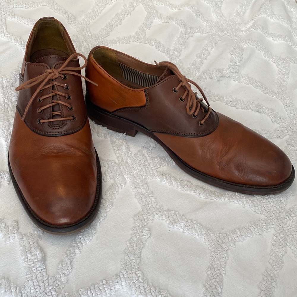 Johnson & Murphy Dual Color Leather Oxfords